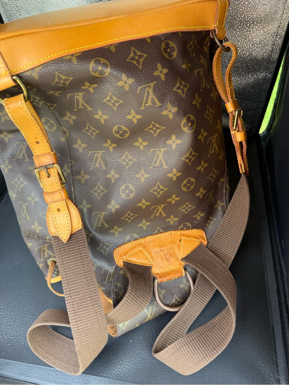 Louis Vuitton Monogram Canvas Backpack in Brown and Tan Leather GM - Picture 9 of 16